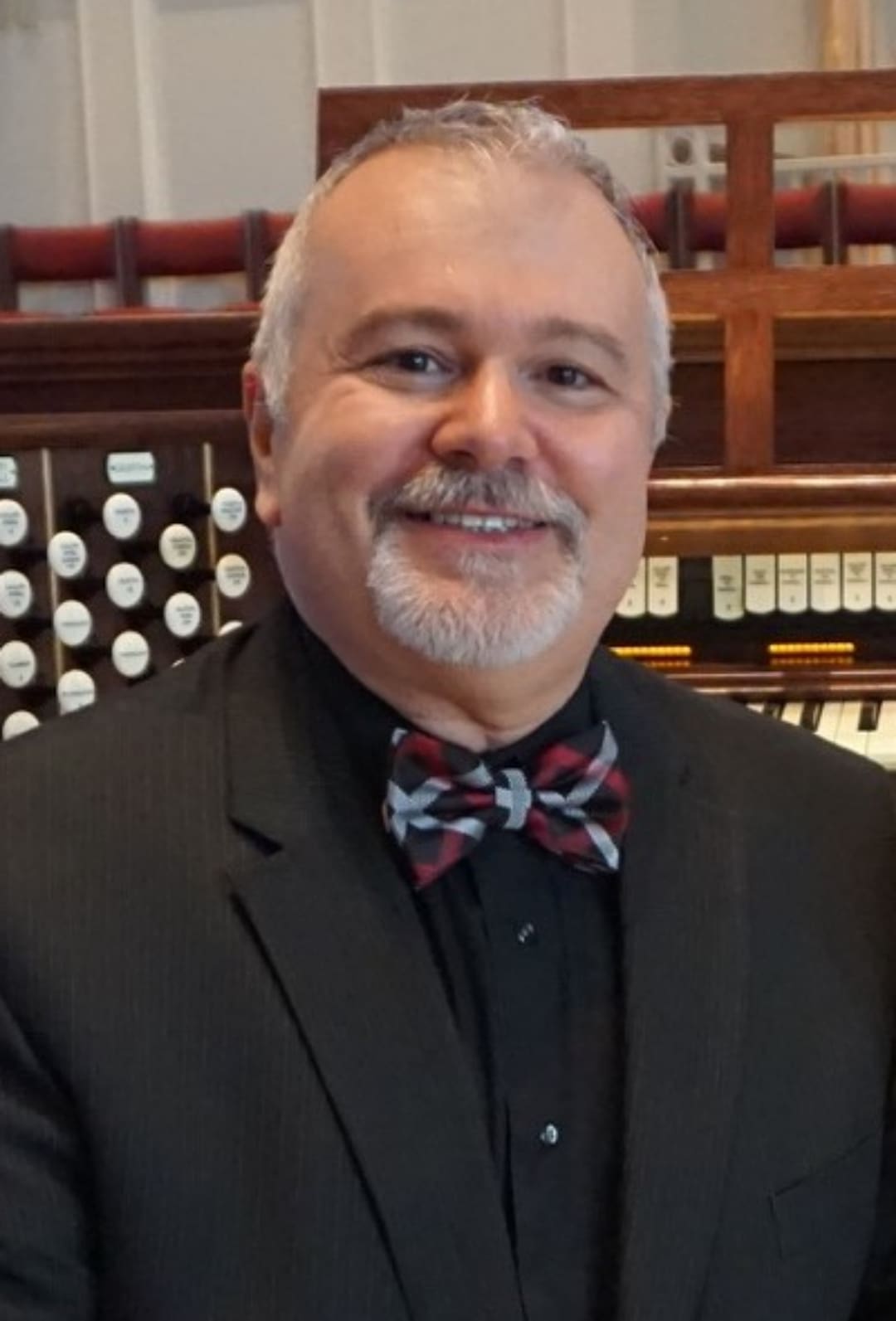 Midmonth Music: John Cargile, organist of Manchester United Methodist Church